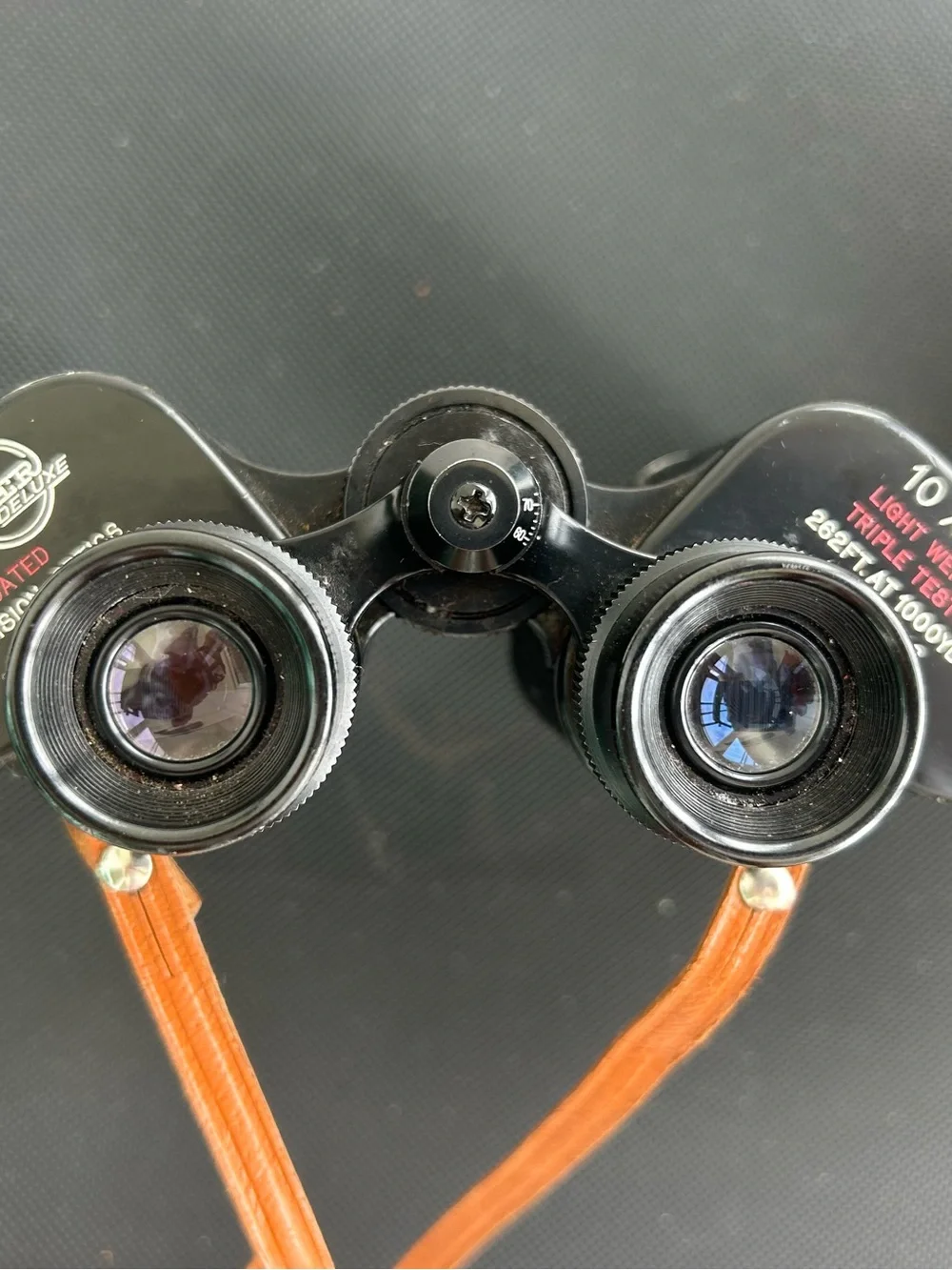 Vintage Binoculars with leather case. 10 x 50 Ranger Deluxe